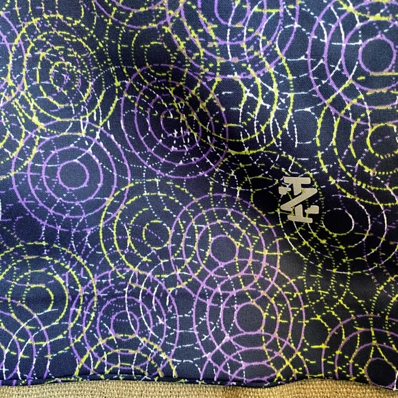 Izod Womens Colorful Golf Lightweight Active Sports Skort- Sz-8 - Picture 3 of 13